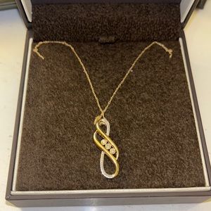 Jared Diamond necklace